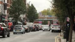 Londra Belediye Başkanı Sadiq Khan Londra’daki Türk restoranında künefe yaparken